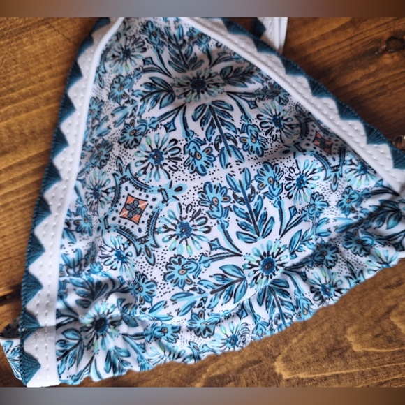 Geometric pattern bikini - Picture 3 of 4